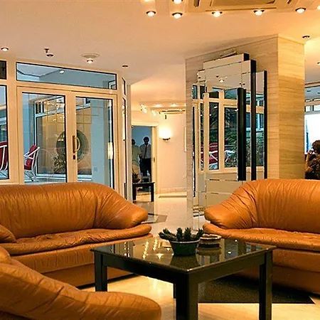 Alantha Apartmanhotel 2*